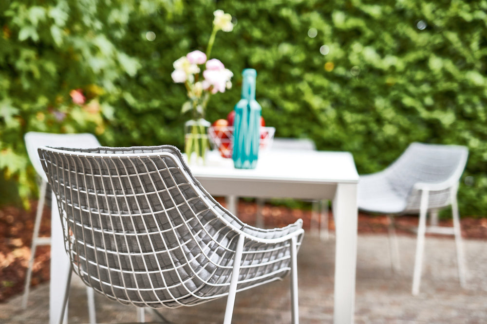 
                  
                    The Design Gallery - Varaschin Outdoor Furniture: Summer Set Dining Armchair
                  
                