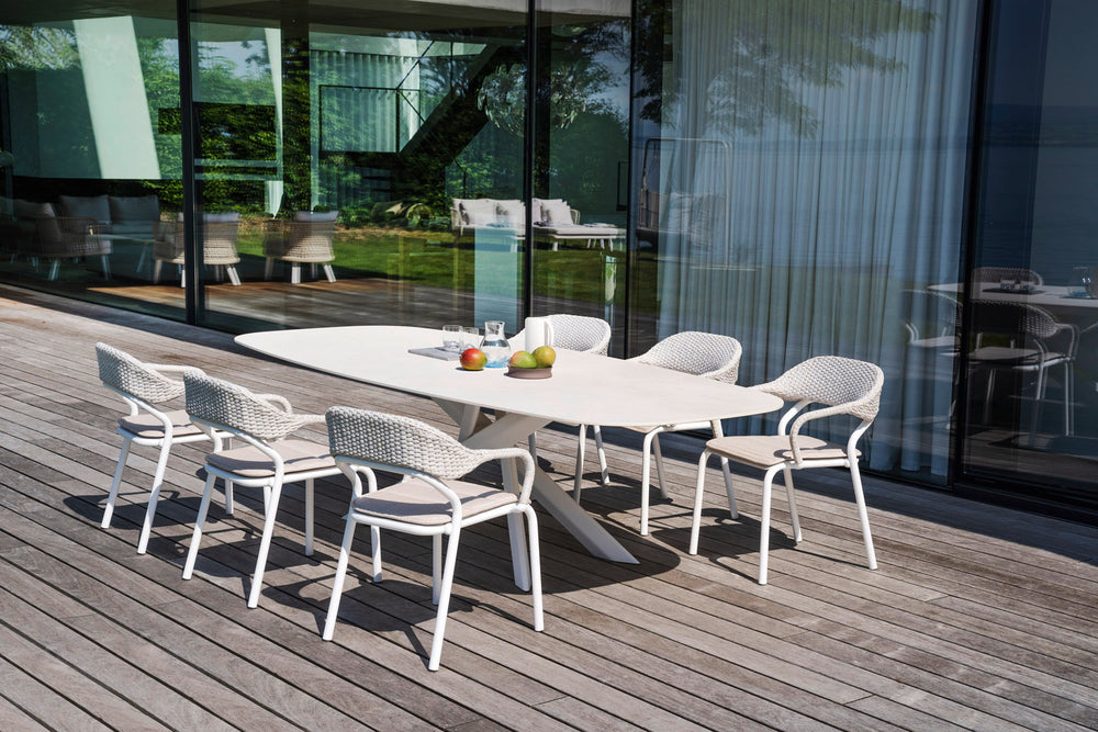 
                  
                    The Design Gallery - Varaschin Outdoor Furniture: Noss Dining Armchair
                  
                