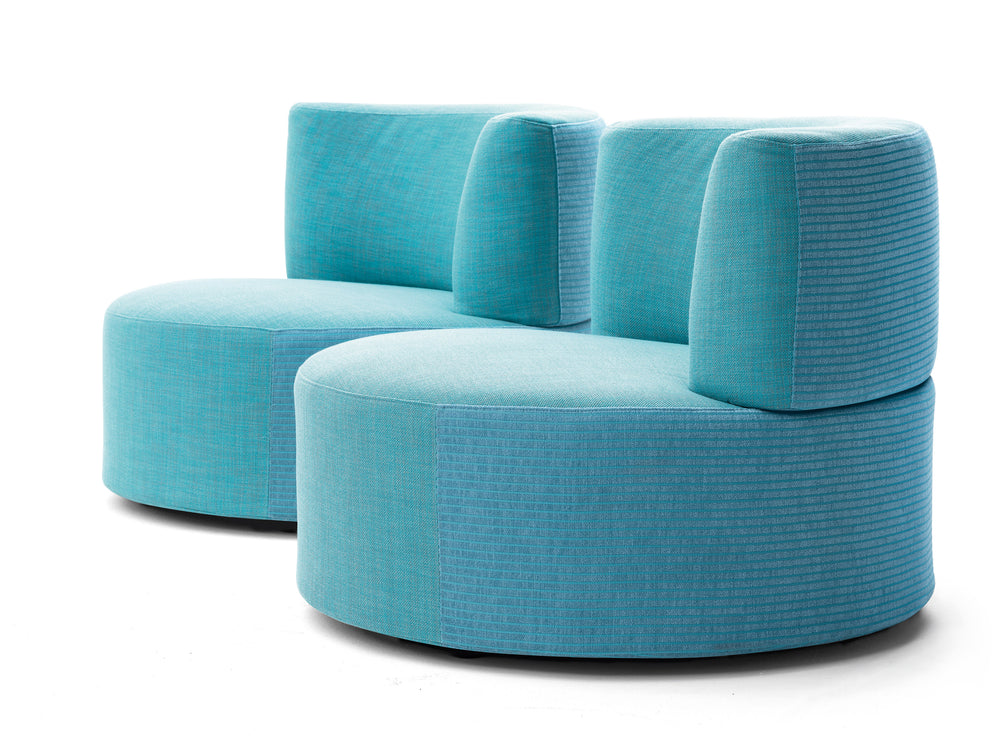 
                  
                    The Design Gallery - Varaschin Outdoor Furniture: Belt Armchair
                  
                
