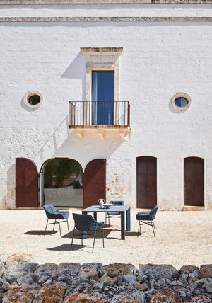 
                  
                    The Design Gallery - Varaschin Outdoor Furniture: Plinto Table
                  
                