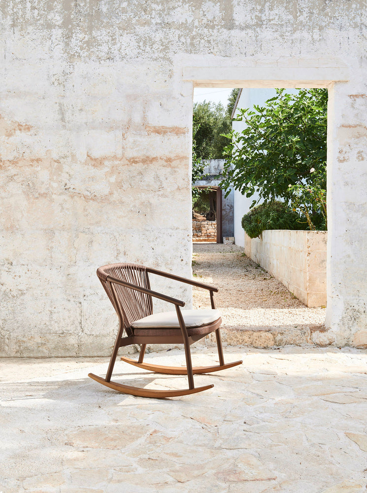 
                  
                    The Design Gallery - Varaschin Outdoor Furniture: Smart Lounge Rocking Armchair
                  
                