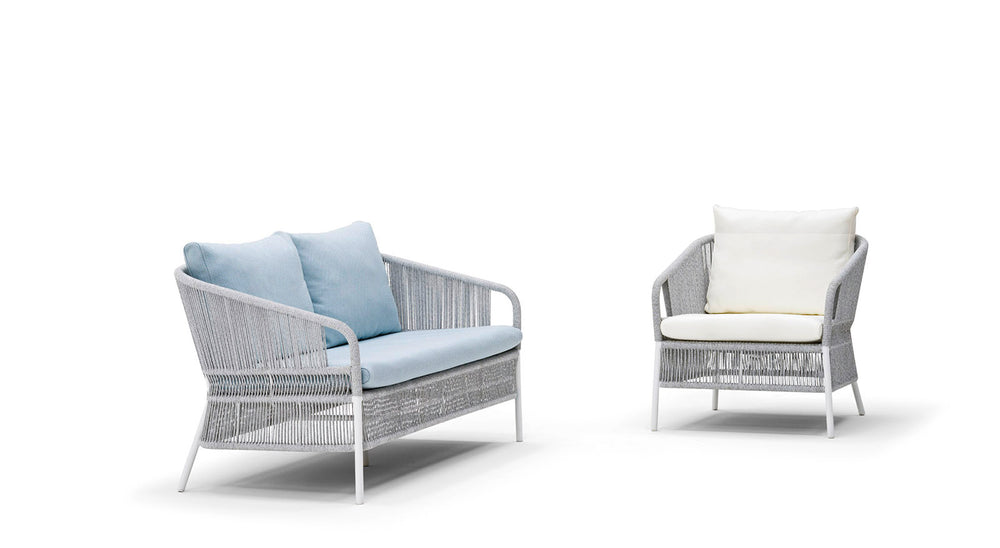
                  
                    The Design Gallery - Varaschin Outdoor Furniture: Cricket Sofa
                  
                